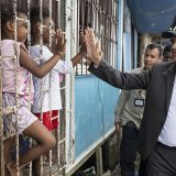 Le président de la Confédération a visité mardi des quartiers pauvres de la ville colombienne de Buenaventura.